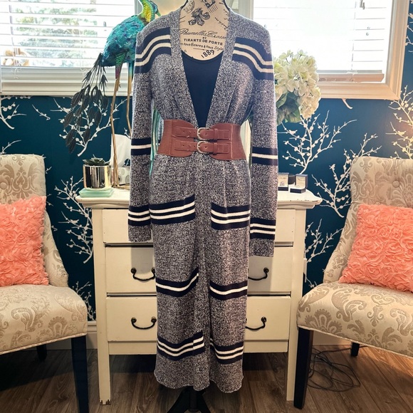 BEAUTIFUL, aerie , long blue and white cardigan, size S - Picture 10 of 13